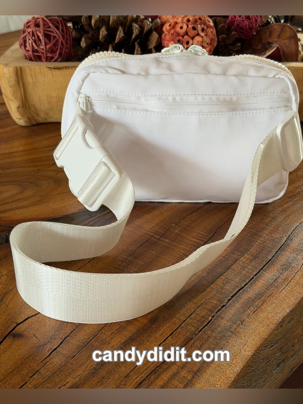 New! Handmade Candy Did It! White With Silver Crystal Logo Bum Bag Purse - Picture 3 of 13